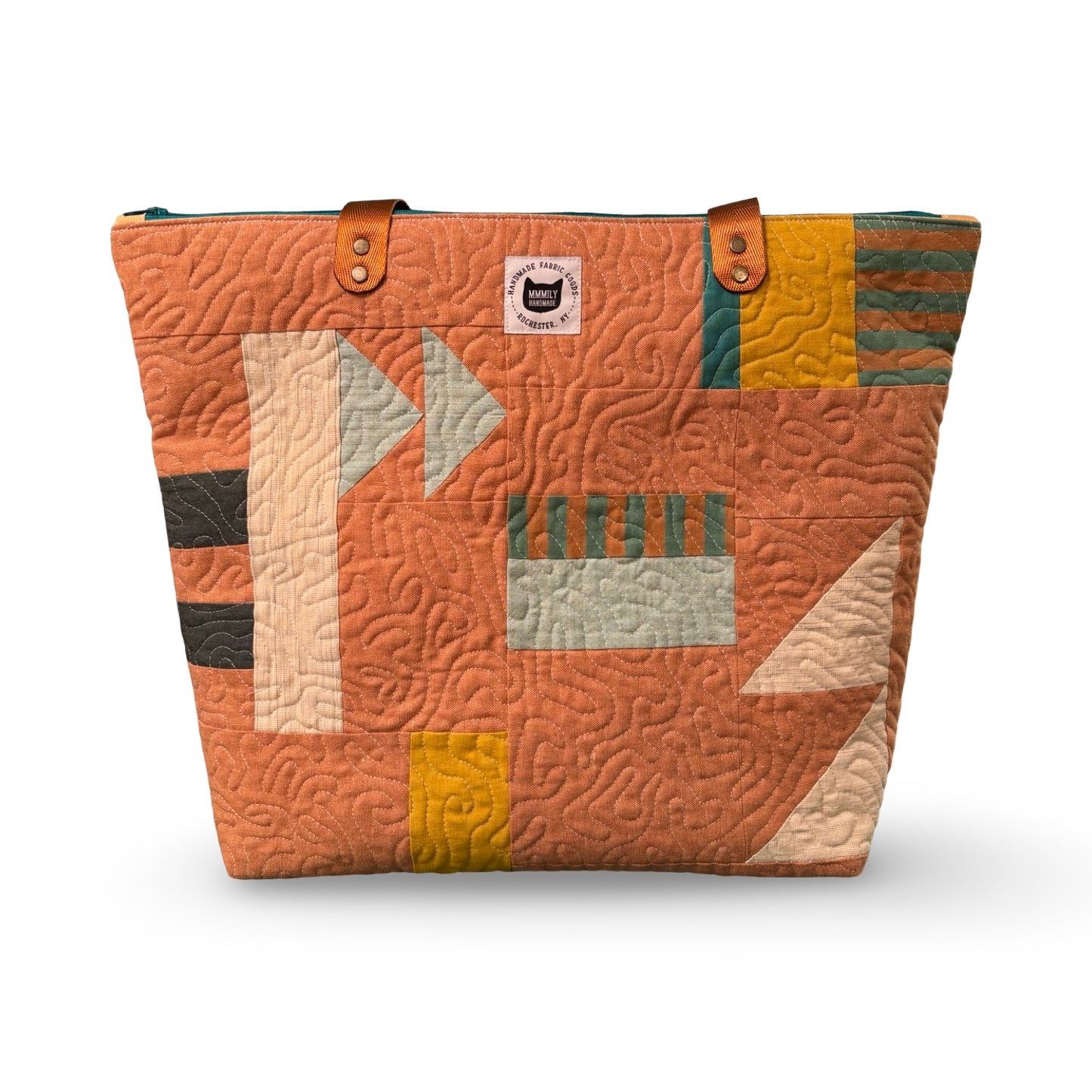 Wayfinder Quilted Tote