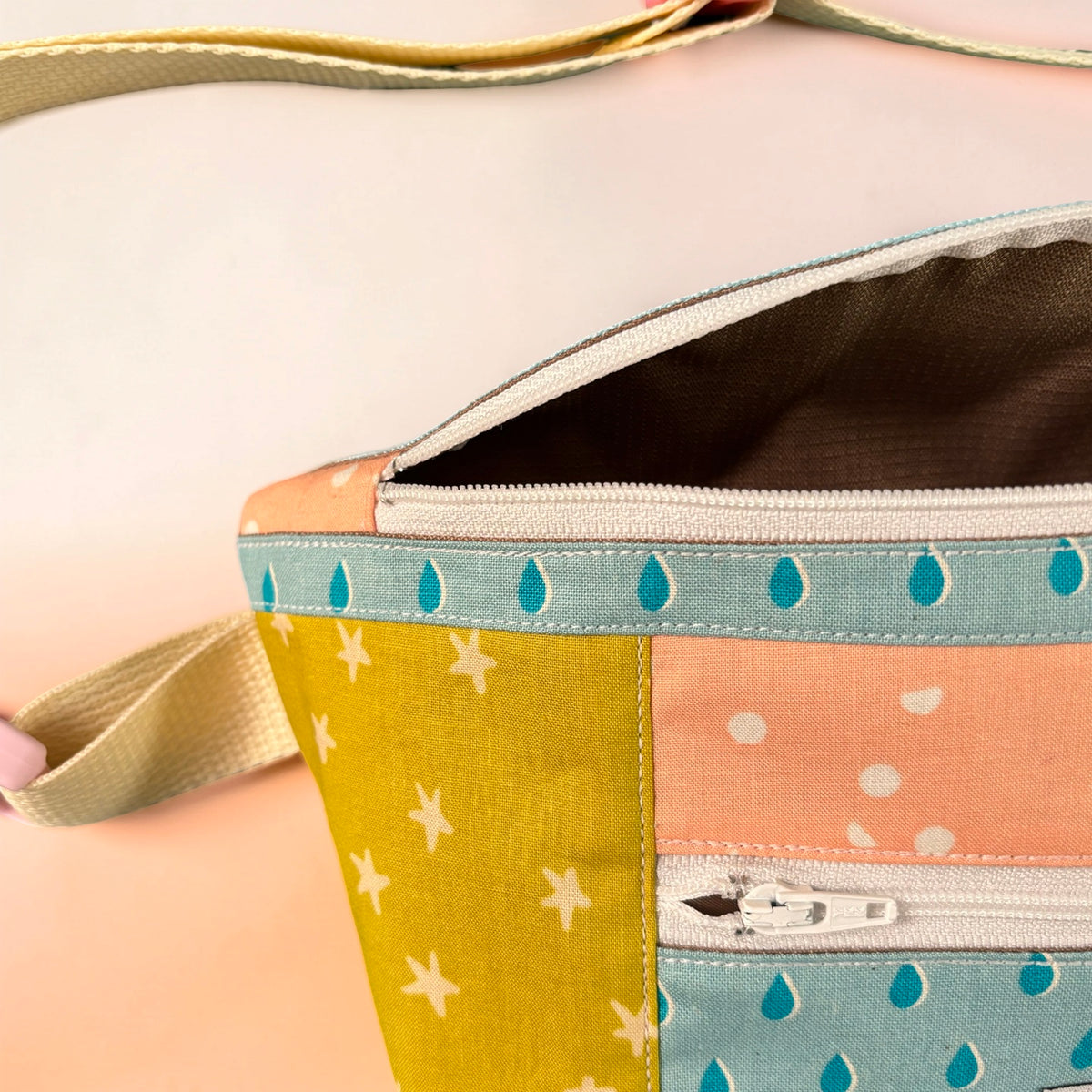 Pastel Color-block Fannypack