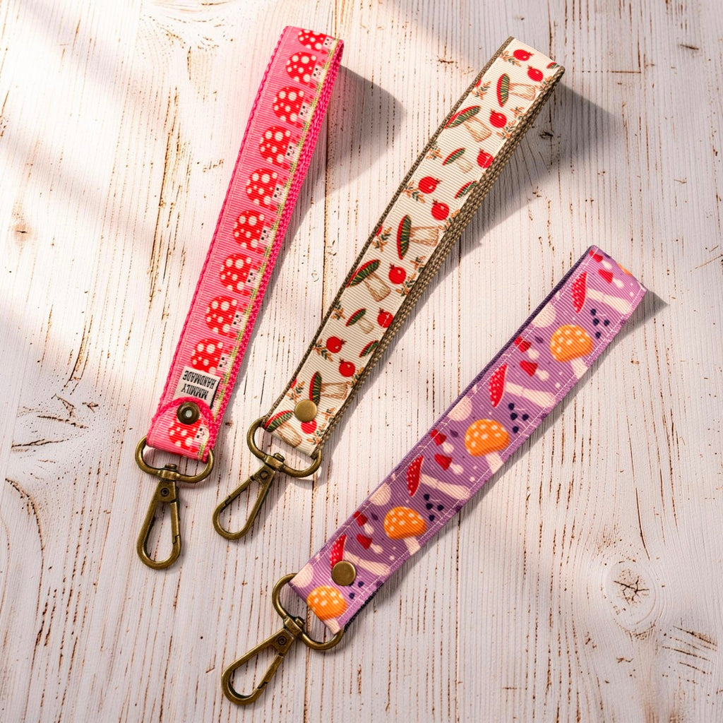 Mushroom Wristlet Strap