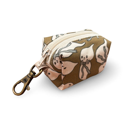 Boxy Pouches
