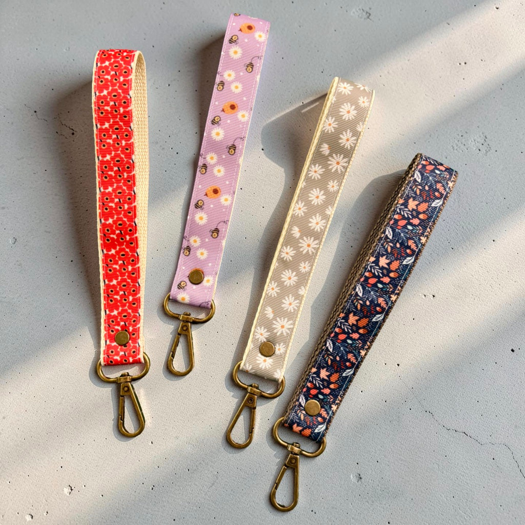 Floral Wristlet Strap