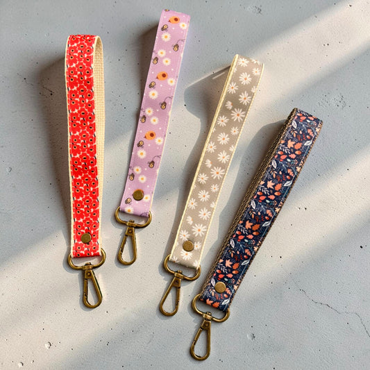 Floral Wristlet Strap