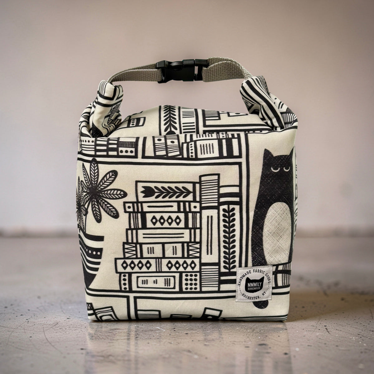 B&W Bookshelf Lunch Bag