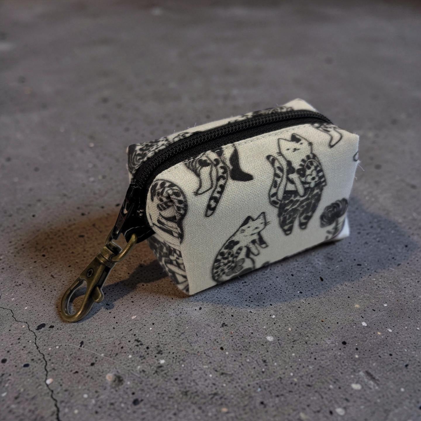 Boxy Pouches