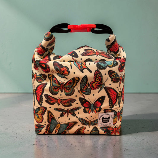 BUTT-erfly Lunch Bag