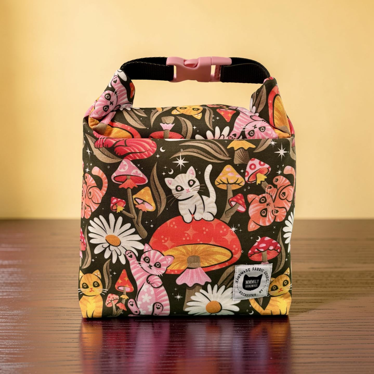 Cats & Mushrooms Lunch Bag