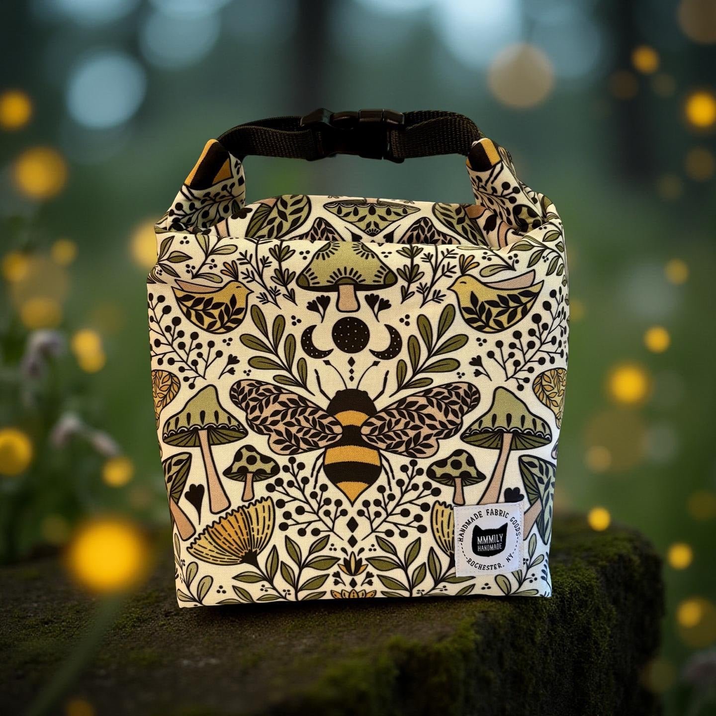 Bees & Mushrooms Lunch Bag